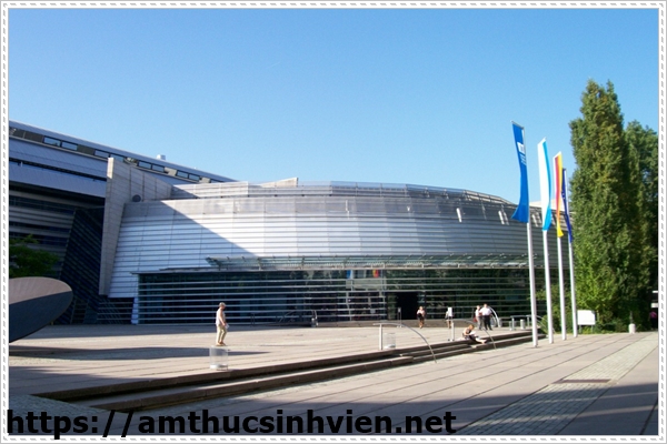 truong dai hoc LMU tại Đức