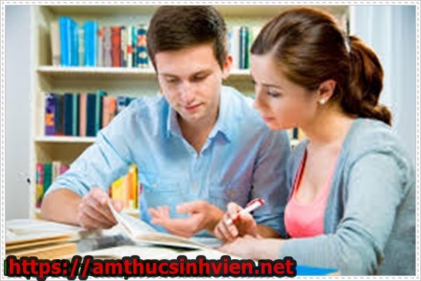 Học tiếng H&agrave;n tại nh&agrave;