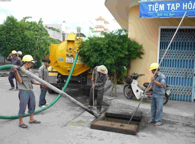 Nạo v&eacute;t hố ga gi&aacute; rẻ