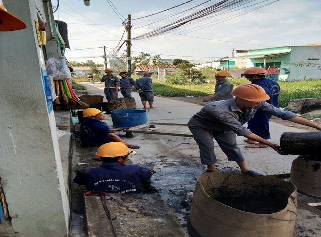 Nạo v&eacute;t hố ga TpHCM