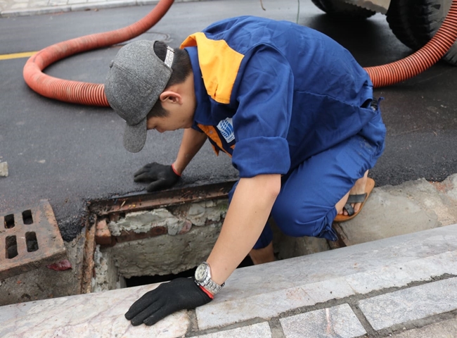 Dịch vụ nạo v&eacute;t hố ga quận B&igrave;nh T&acirc;n gi&aacute; tốt như lời đồn